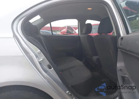 2012 Mitsubishi Lancer Es z USA, uszkodzony, nr VIN JA32U2FU2CU018577